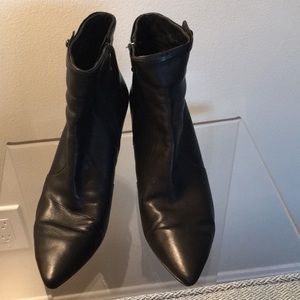 Via Spiga black leather booties